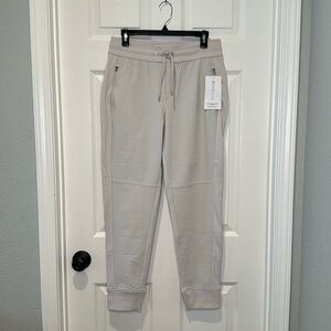NWT Athleta HEADLANDS HYBRID MID RISE JOGGER birch grey - sz 8